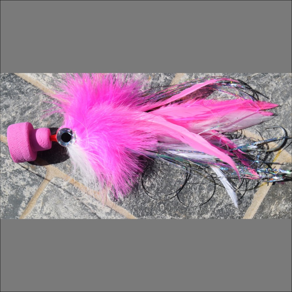 Aki pink and white rigged with pink popper head